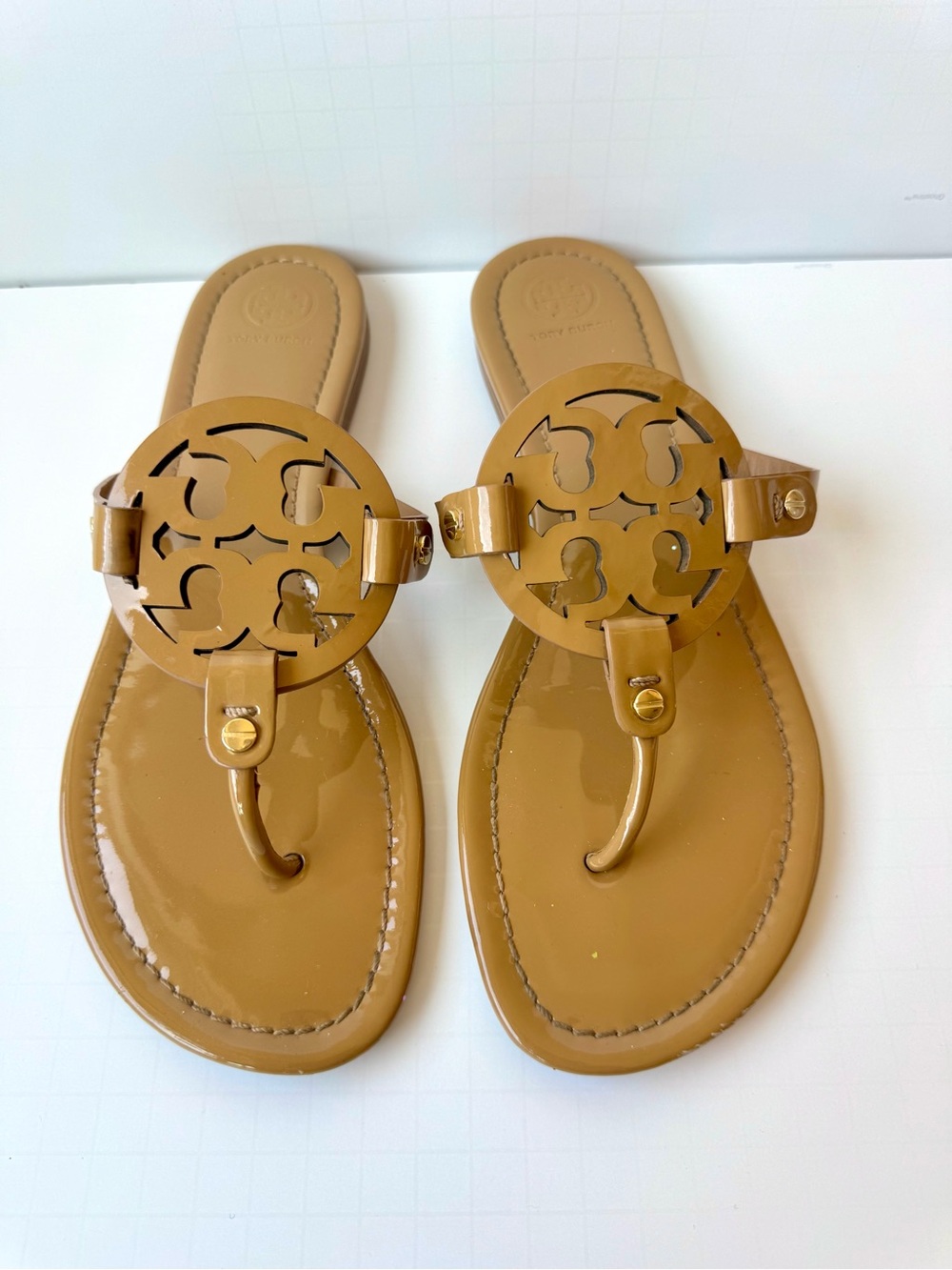 Tory Burch Miller Tan Patent Leather Sandals Size 10